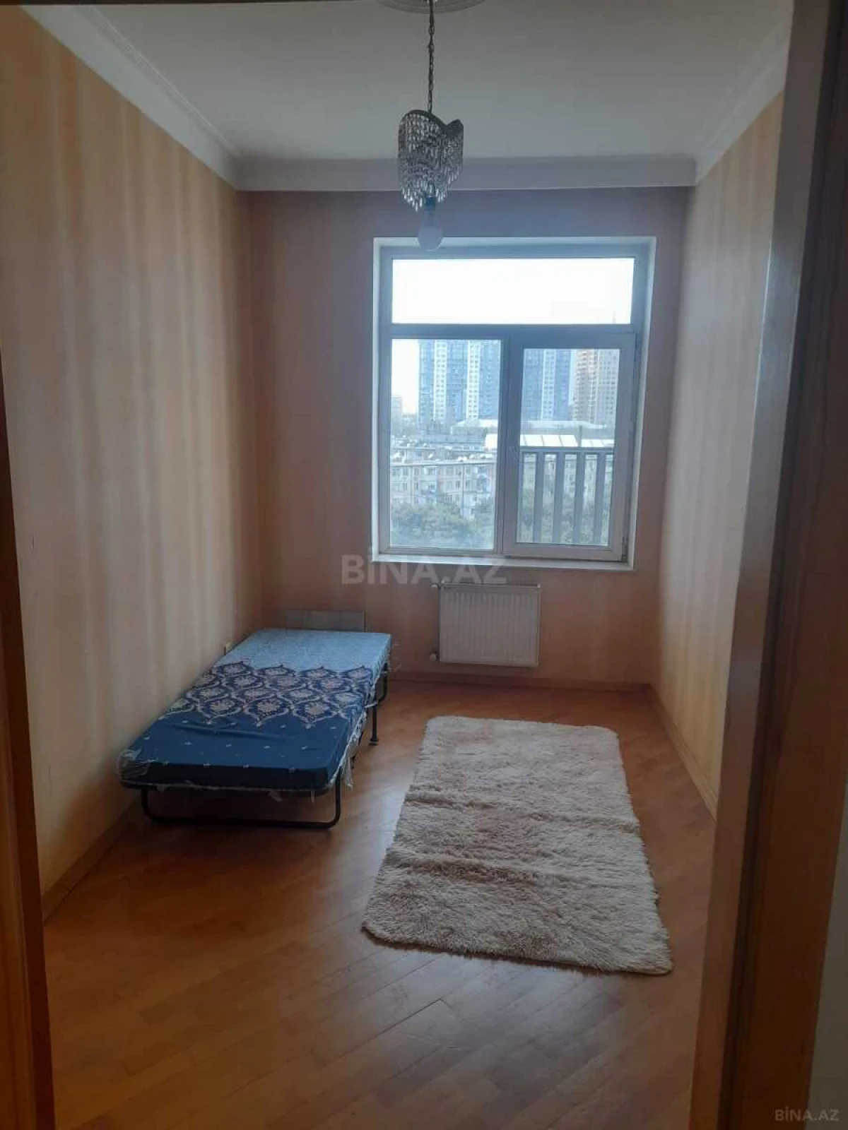 Kirayə verilir 3 otaqlı mənzil 87 m²