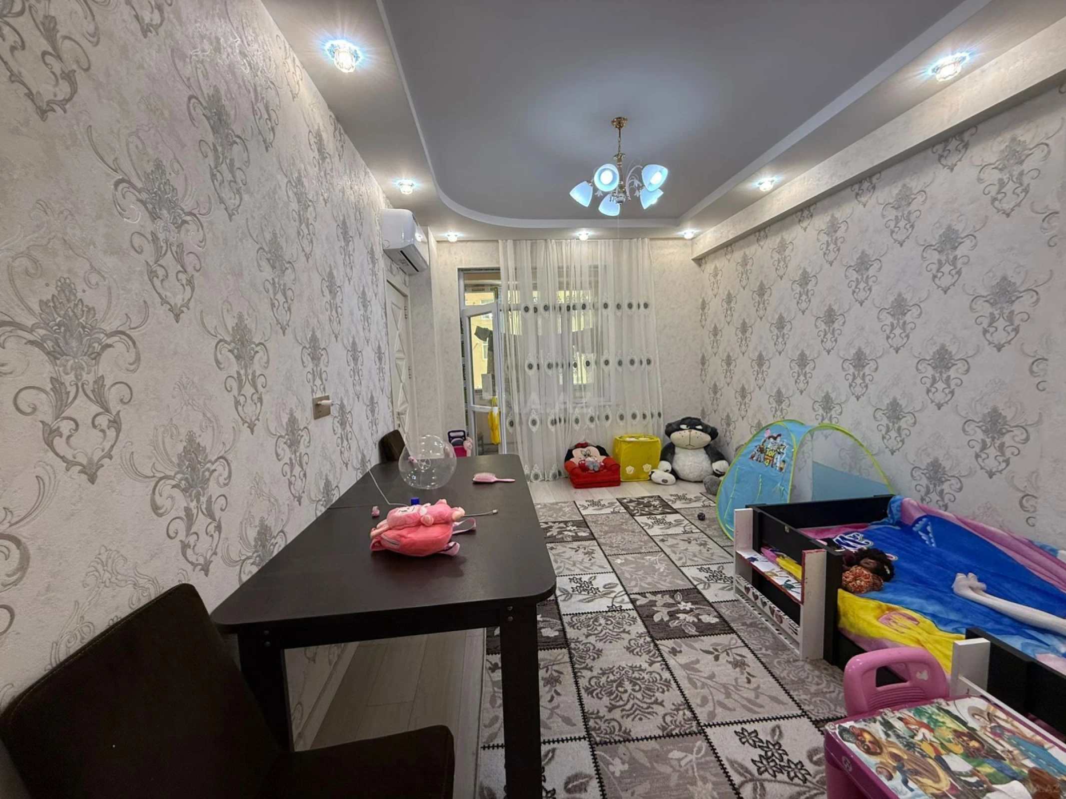 Satılır 2 otaqlı mənzil 60 m²