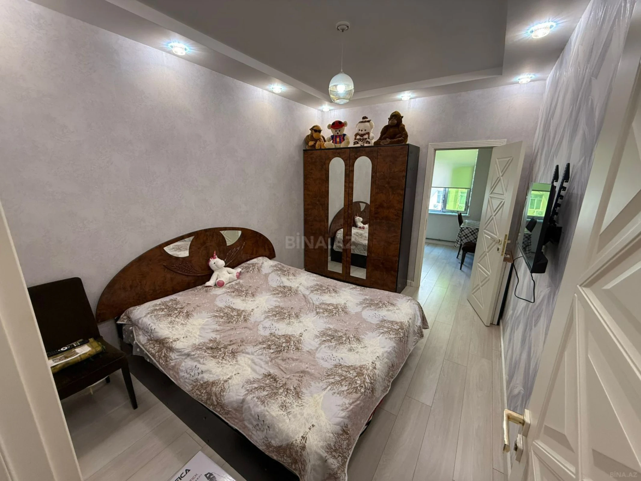 Satılır 2 otaqlı mənzil 60 m²