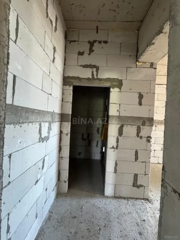 Satılır 2 otaqlı mənzil 72 m²