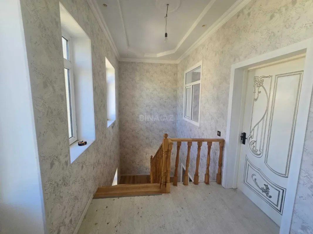 Satılır 4 otaqlı həyət evi 112 m²