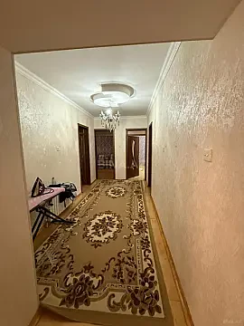 Satılır 4 otaqlı həyət evi 200 m²