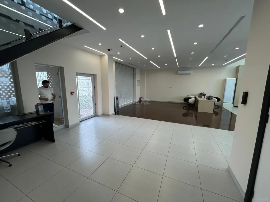 Kirayə verilir obyekt 350 m²