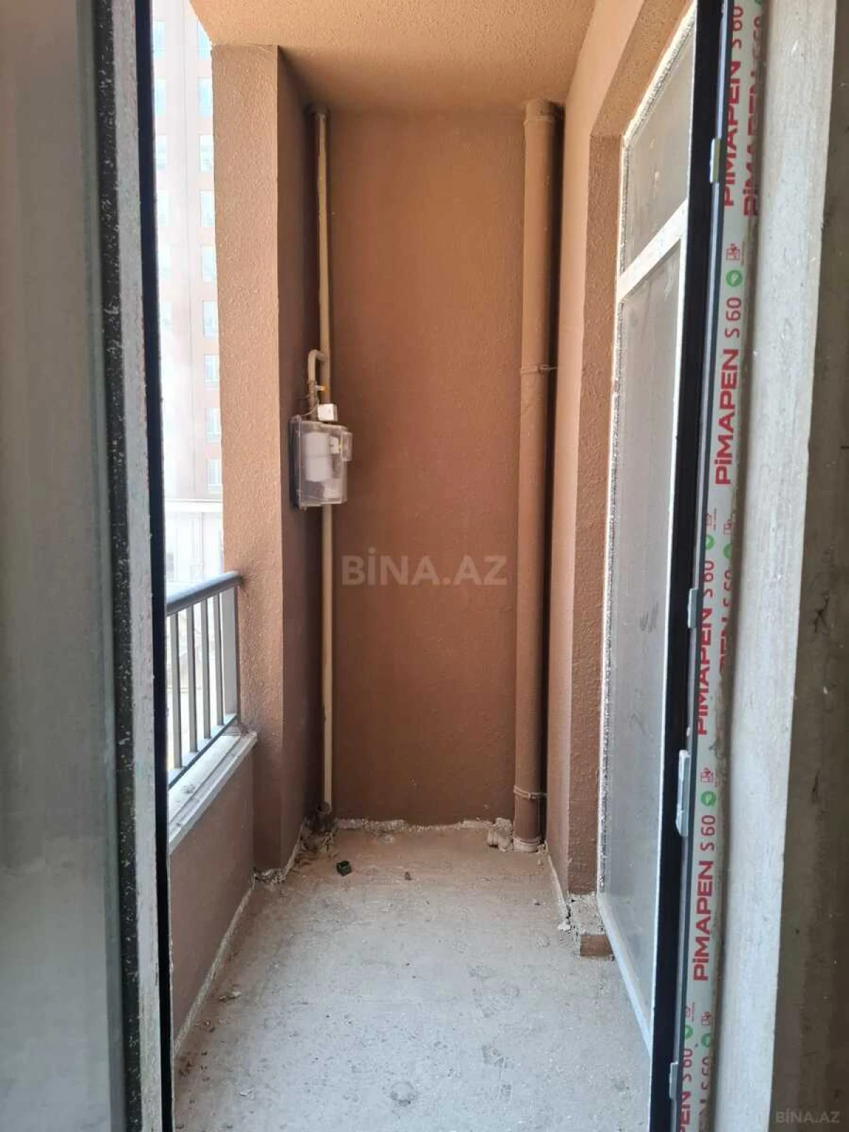 Satılır 1 otaqlı mənzil 53 m²