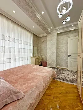 Satılır 3 otaqlı mənzil 109 m²