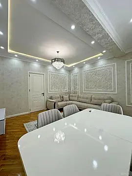 Satılır 3 otaqlı mənzil 109 m²