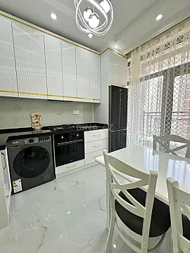 Satılır 3 otaqlı mənzil 109 m²