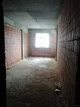 Satılır 2 otaqlı mənzil 105 m²
