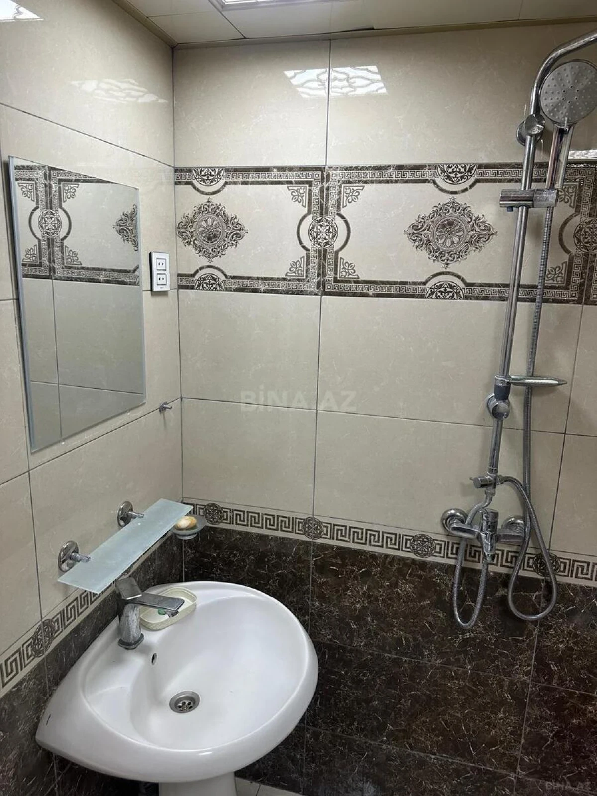 Kirayə verilir 2 otaqlı mənzil 50 m²