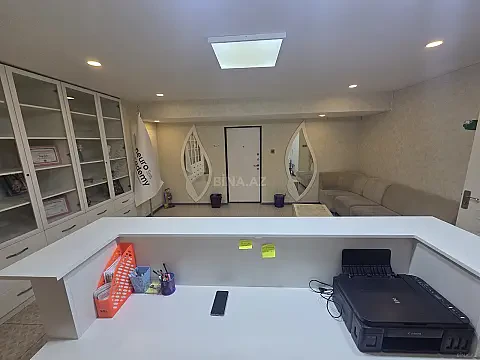 Satılır obyekt 175 m²