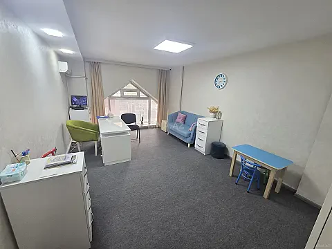 Satılır obyekt 175 m²