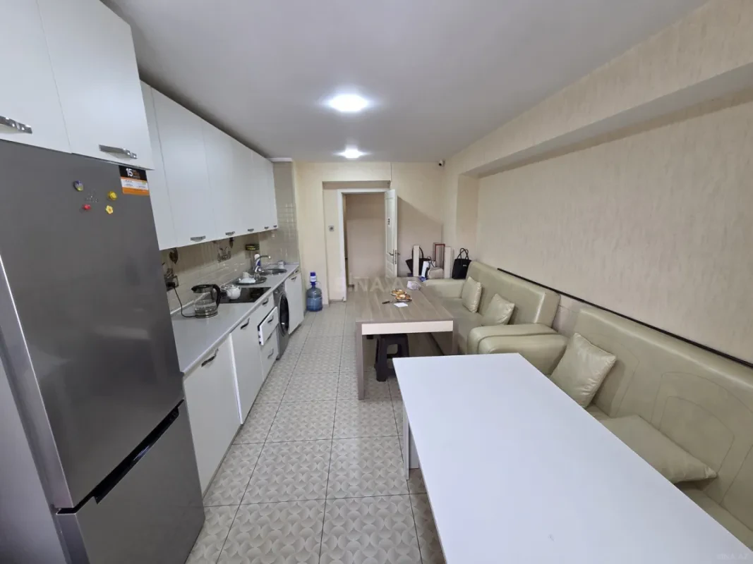 Satılır obyekt 175 m²
