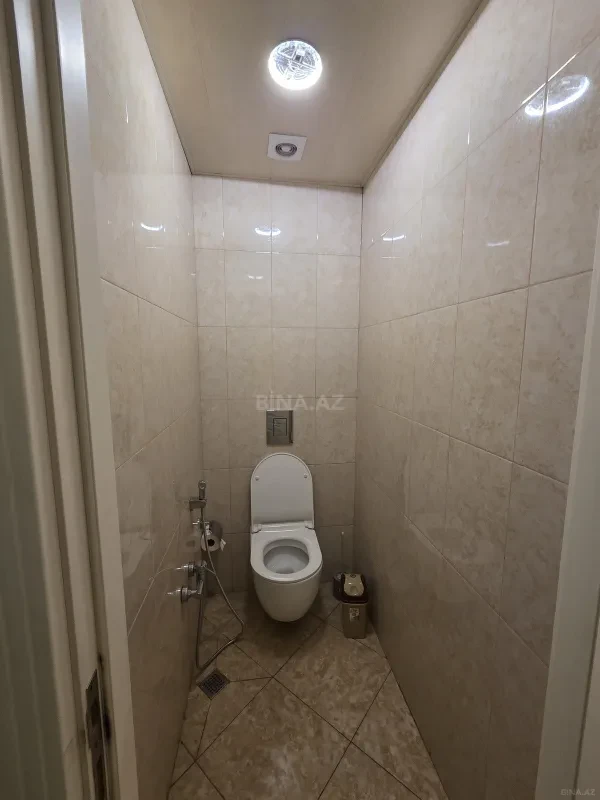 Satılır obyekt 175 m²