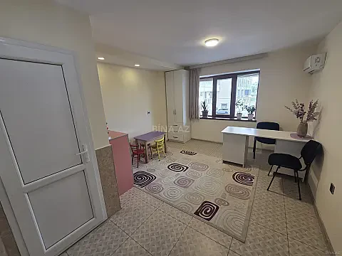 Satılır obyekt 175 m²