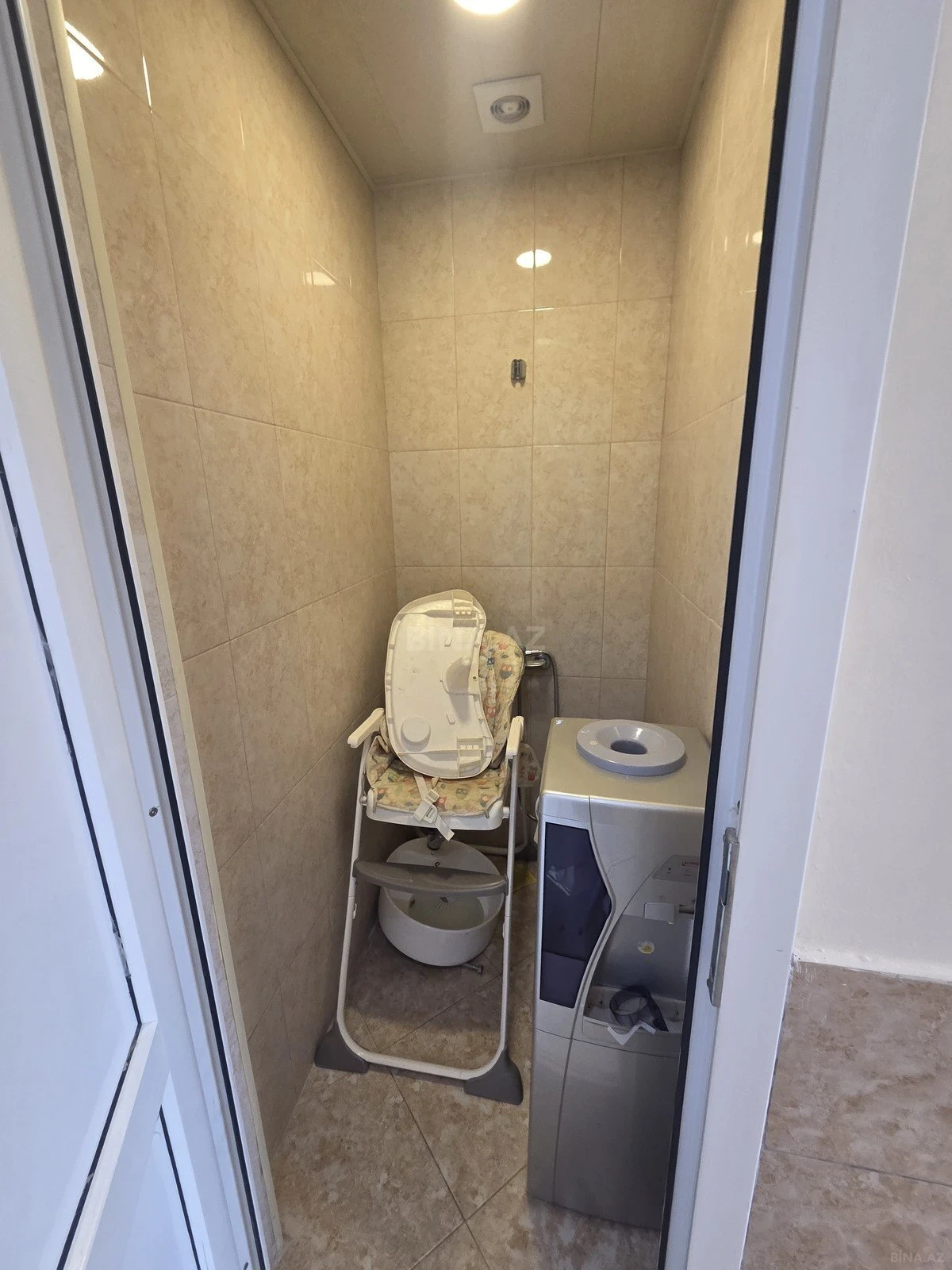 Satılır obyekt 175 m²