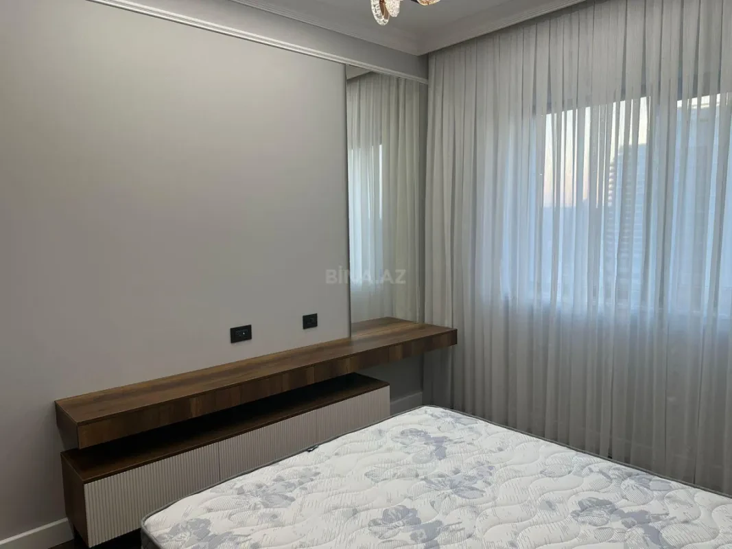 Kirayə verilir 2 otaqlı mənzil 65 m²
