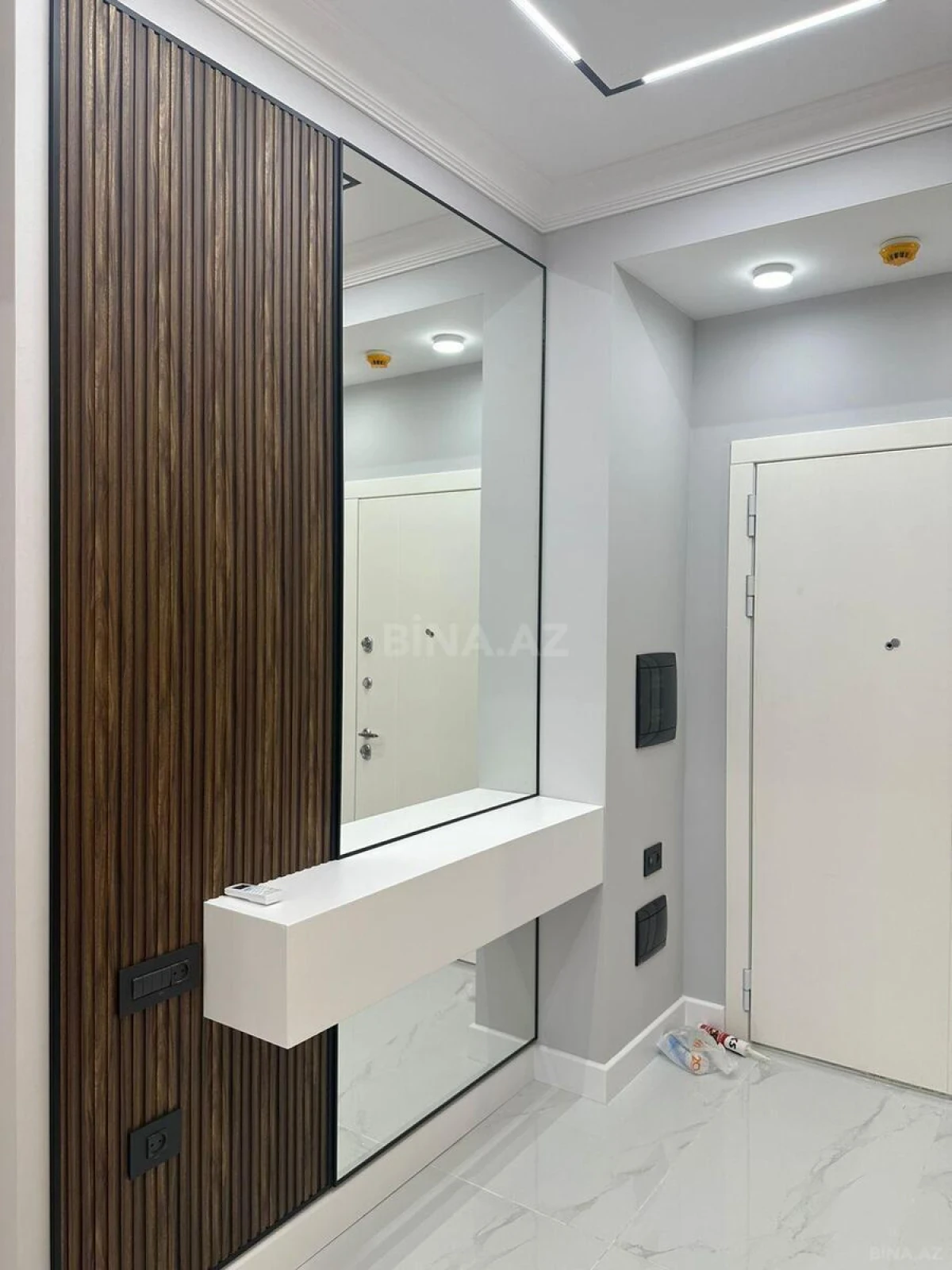Kirayə verilir 2 otaqlı mənzil 65 m²