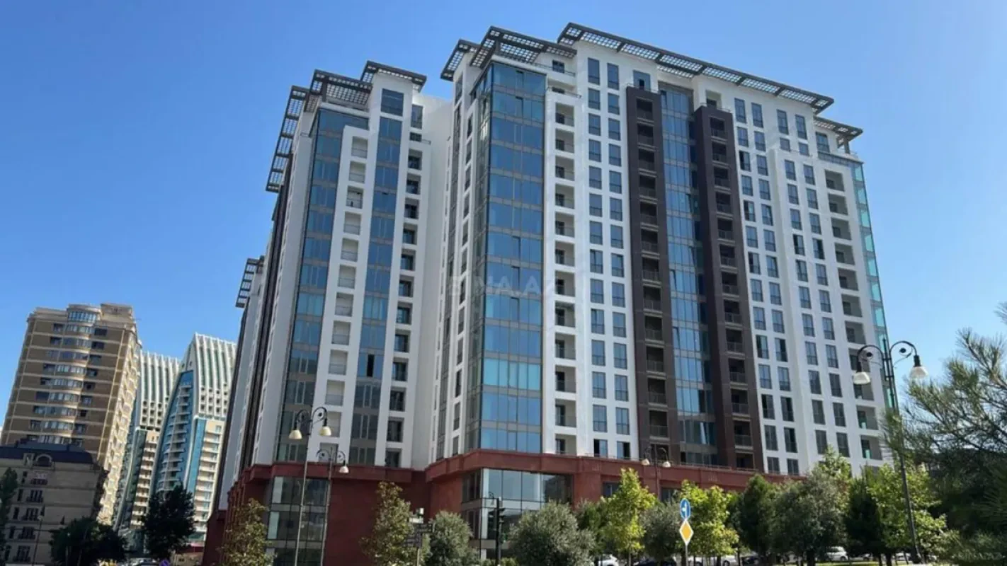 Kirayə verilir 2 otaqlı mənzil 65 m²