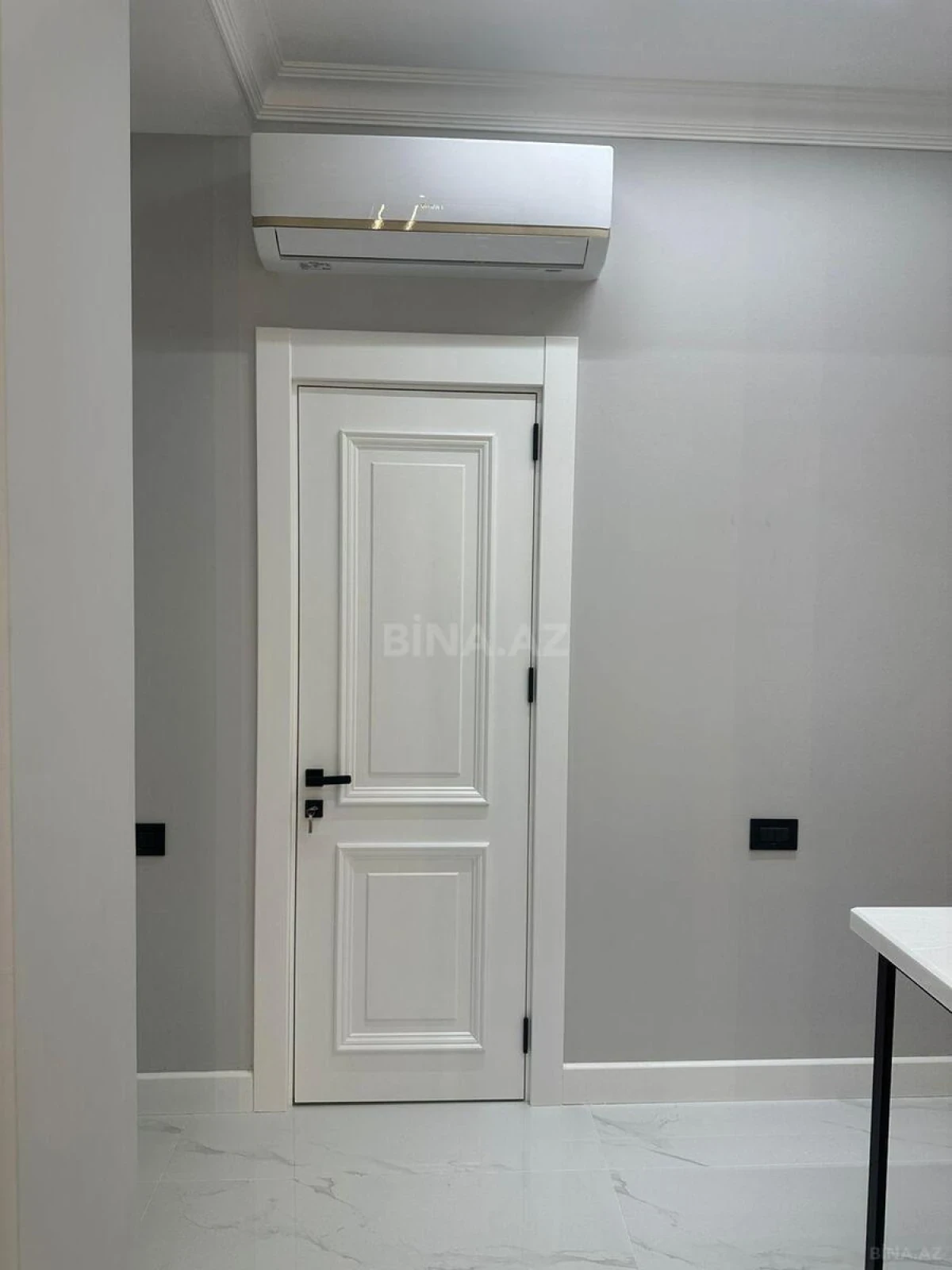 Kirayə verilir 2 otaqlı mənzil 65 m²