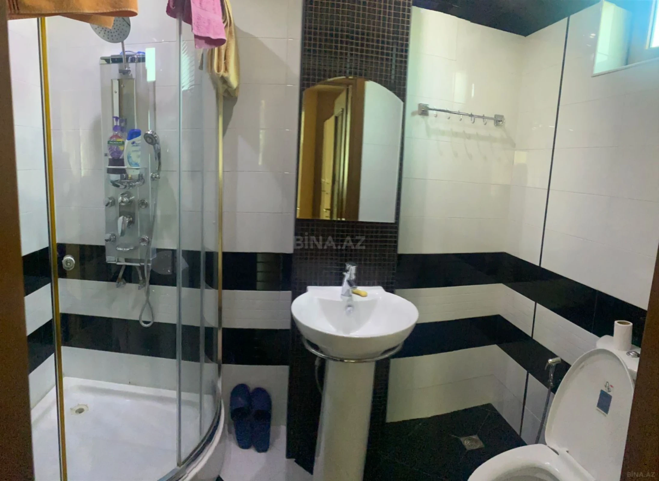 Kirayə verilir 6 otaqlı ofis 250 m²