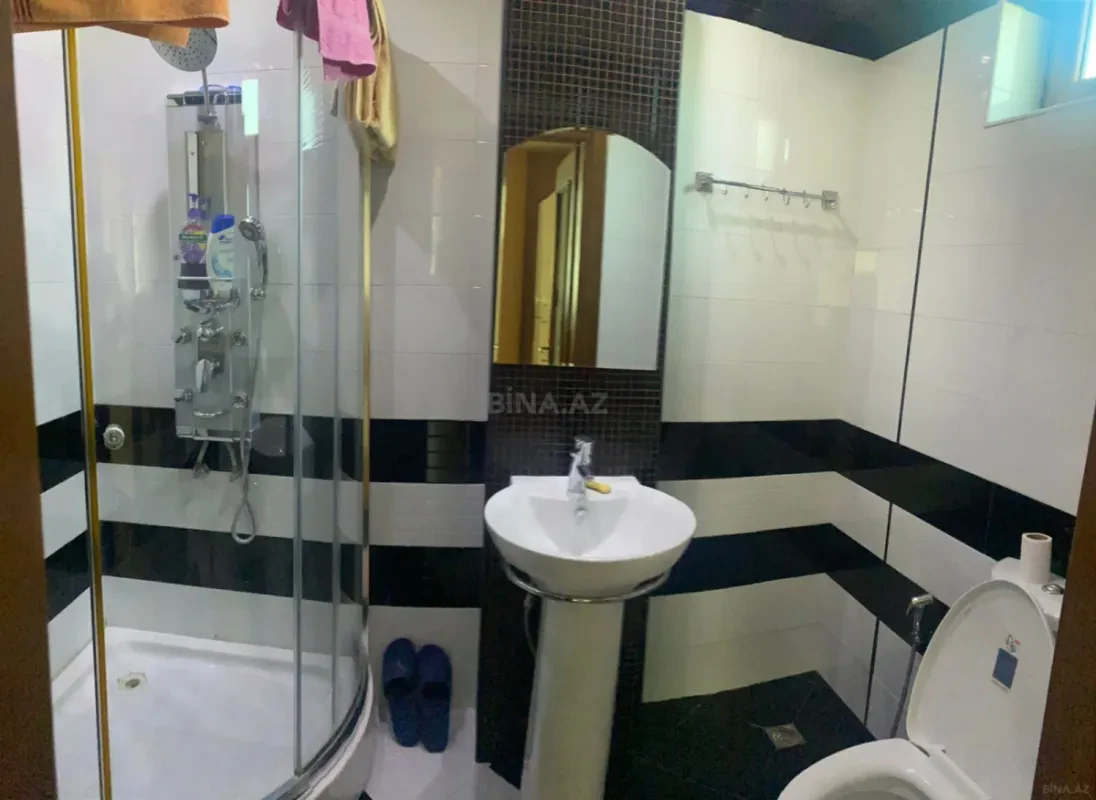 Kirayə verilir 6 otaqlı ofis 250 m²