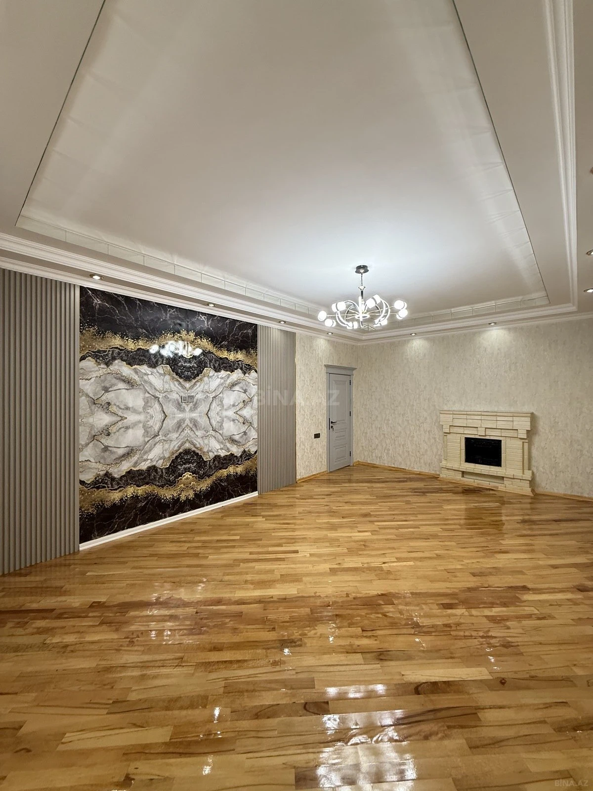 Satılır 5 otaqlı həyət evi 170 m²