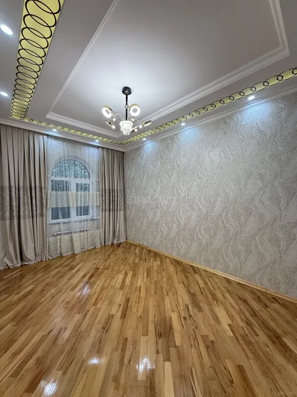 Satılır 5 otaqlı həyət evi 170 m²