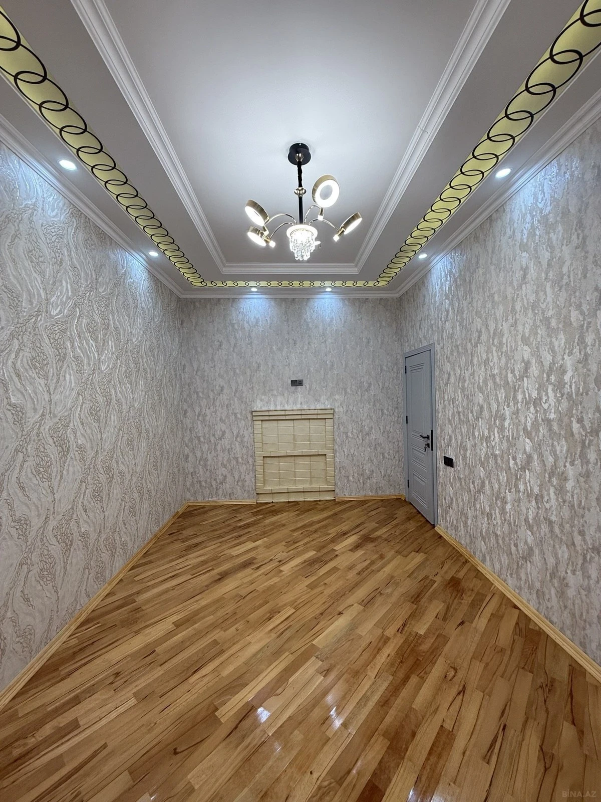 Satılır 5 otaqlı həyət evi 170 m²