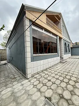 Satılır 5 otaqlı həyət evi 170 m²