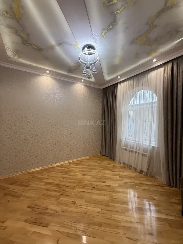 Satılır 5 otaqlı həyət evi 170 m²