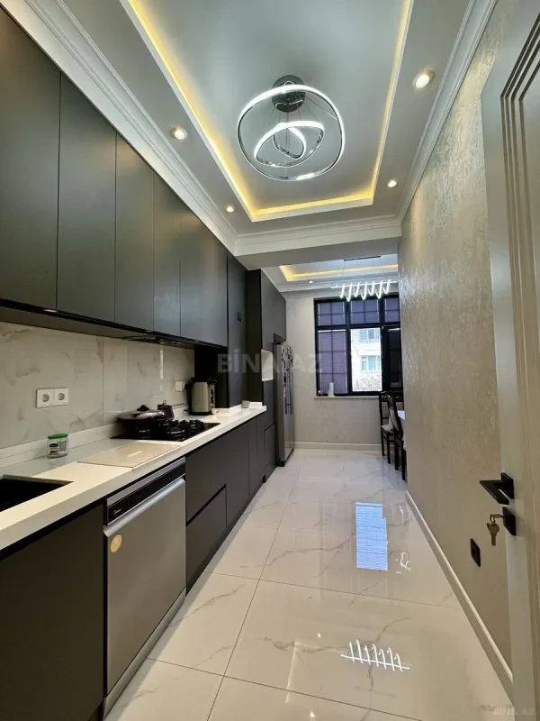 Satılır 3 otaqlı mənzil 97.1 m²
