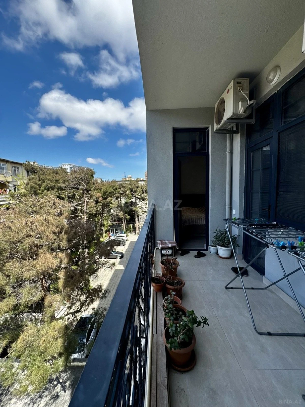 Satılır 3 otaqlı mənzil 97.1 m²