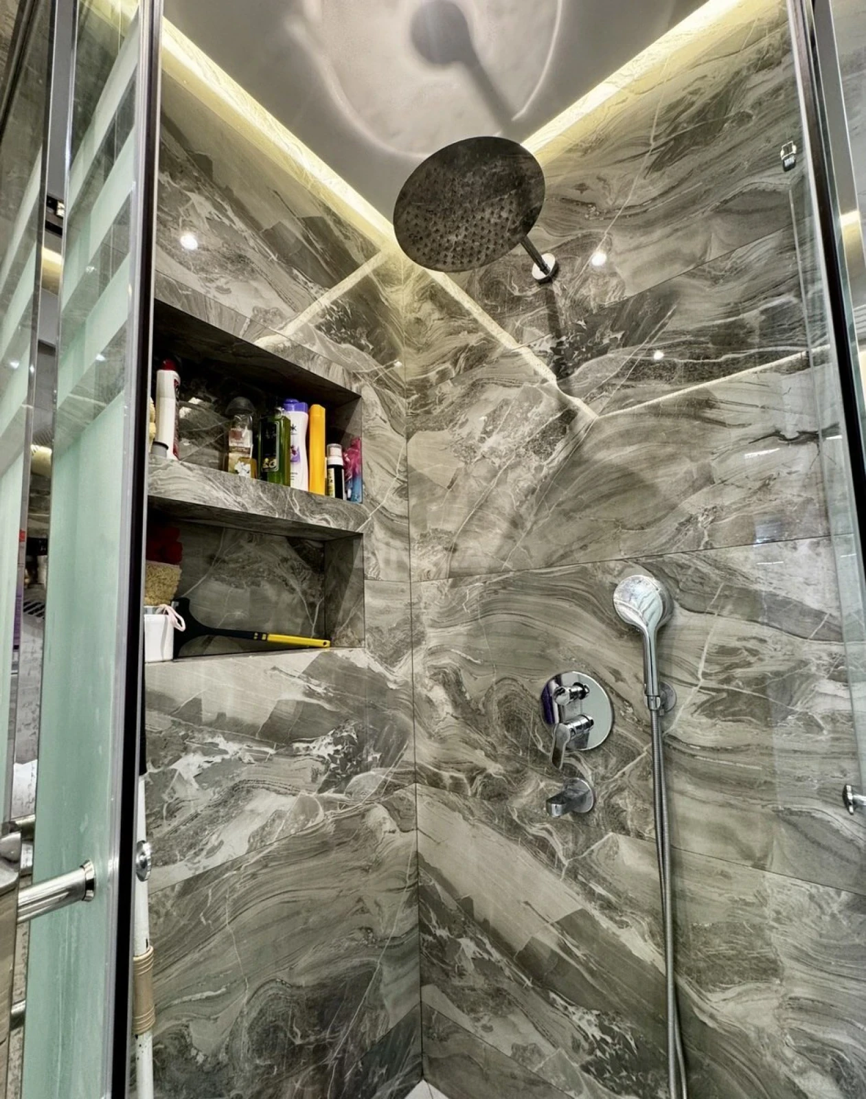 Satılır 3 otaqlı mənzil 97.1 m²