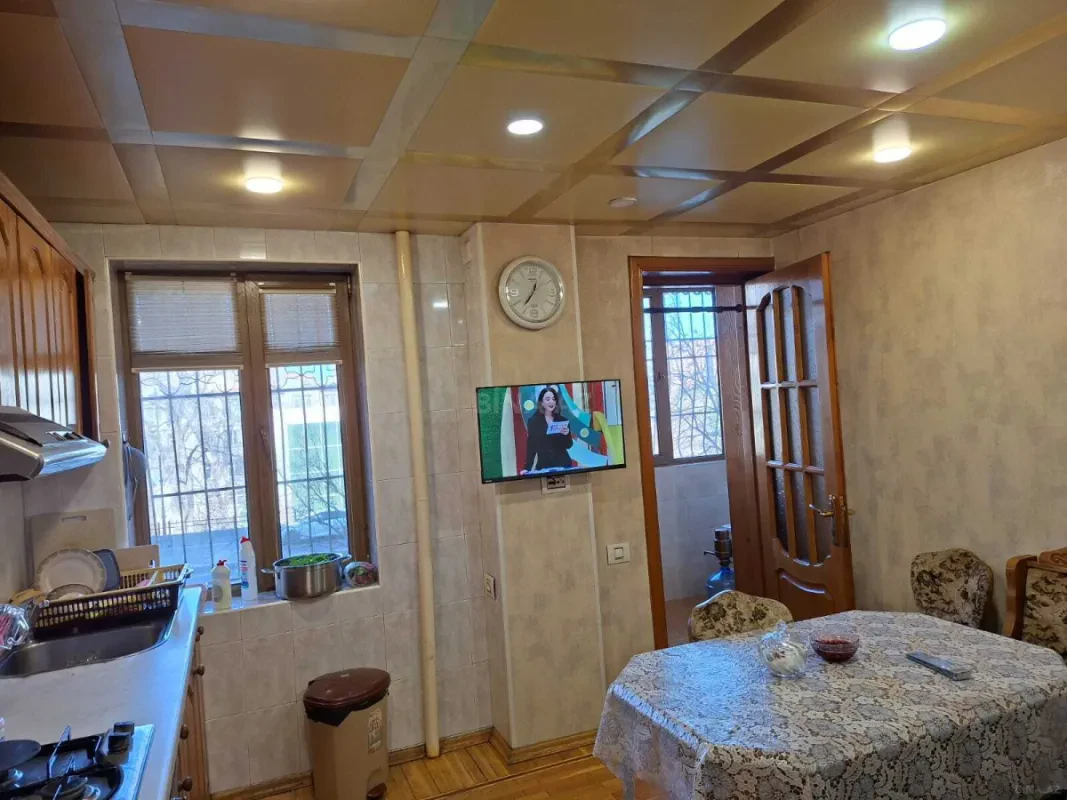 Kirayə verilir 3 otaqlı mənzil 100 m²