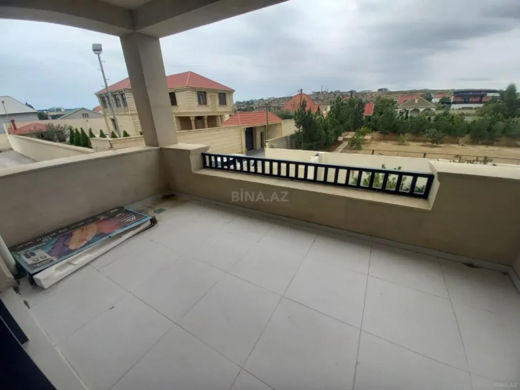 Satılır 2 otaqlı mənzil 86 m²