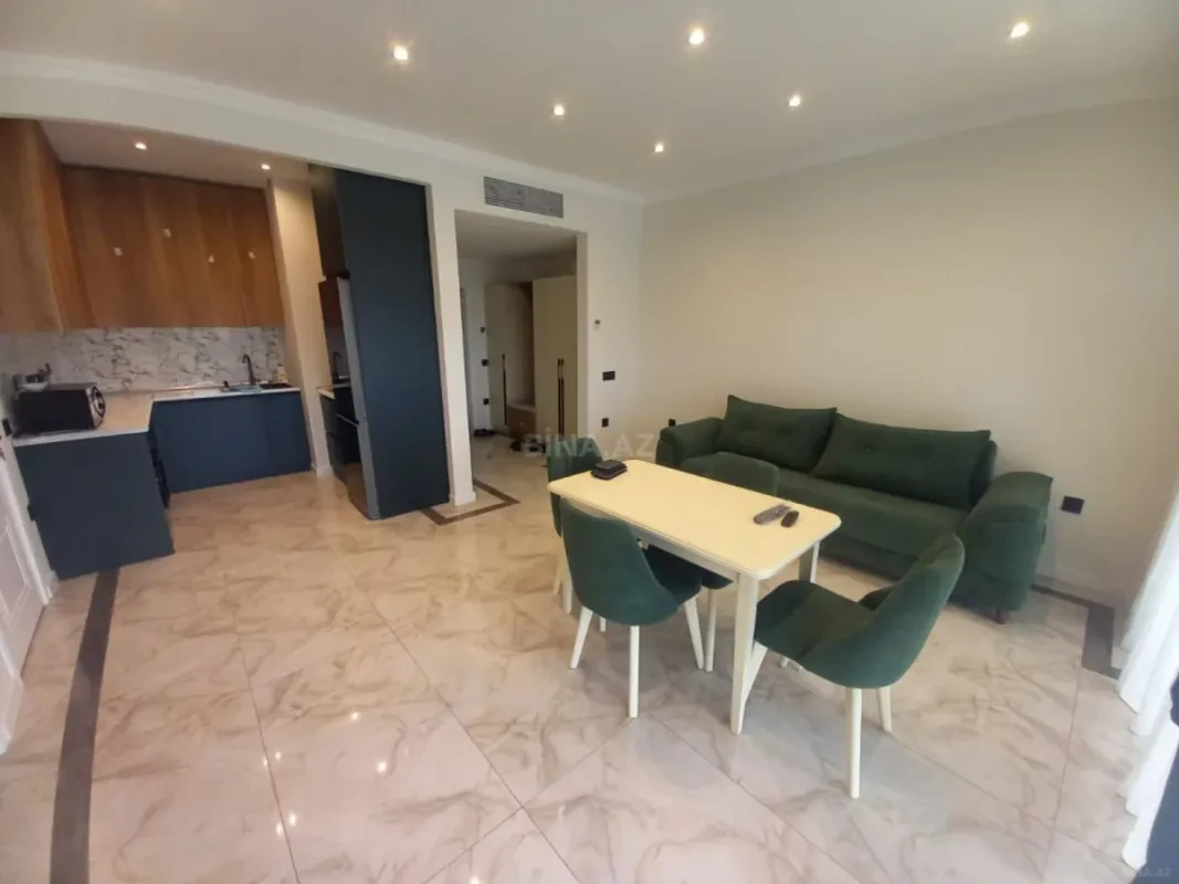 Satılır 2 otaqlı mənzil 86 m²