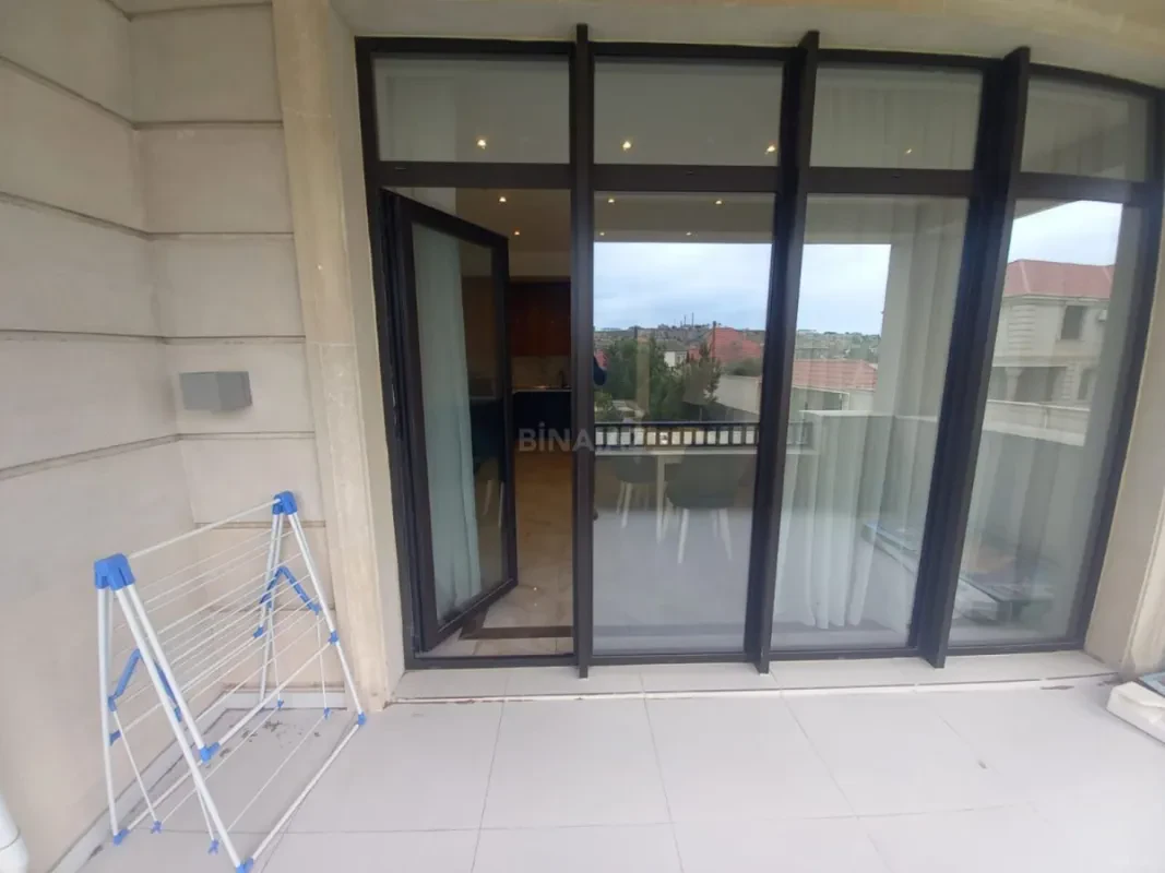 Satılır 2 otaqlı mənzil 86 m²