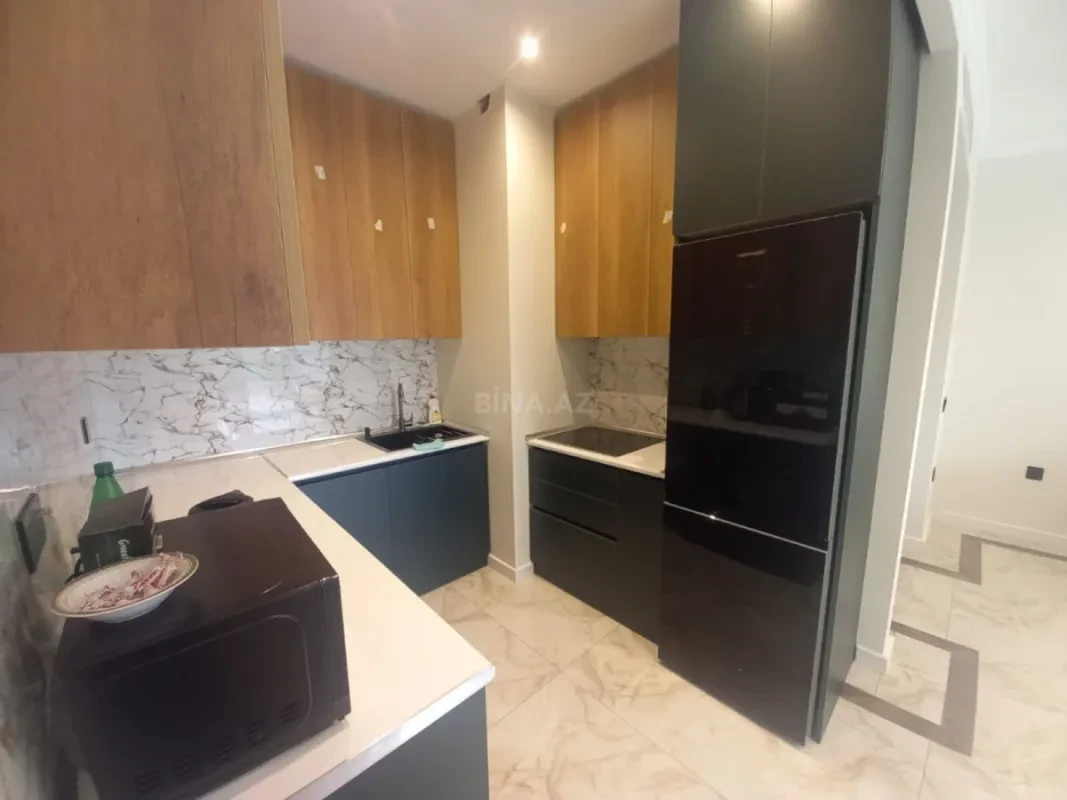 Satılır 2 otaqlı mənzil 86 m²