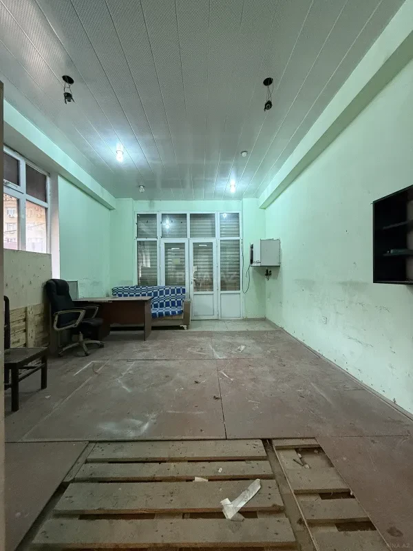 Kirayə verilir obyekt 95 m²