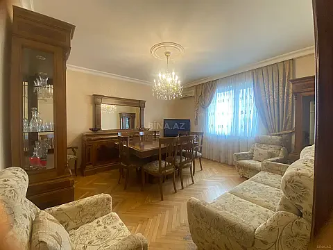 Satılır 4 otaqlı mənzil 105 m² — Bakı 4 otaq 105.00 m²
