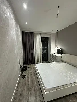 Kirayə verilir 3 otaqlı mənzil 120 m²