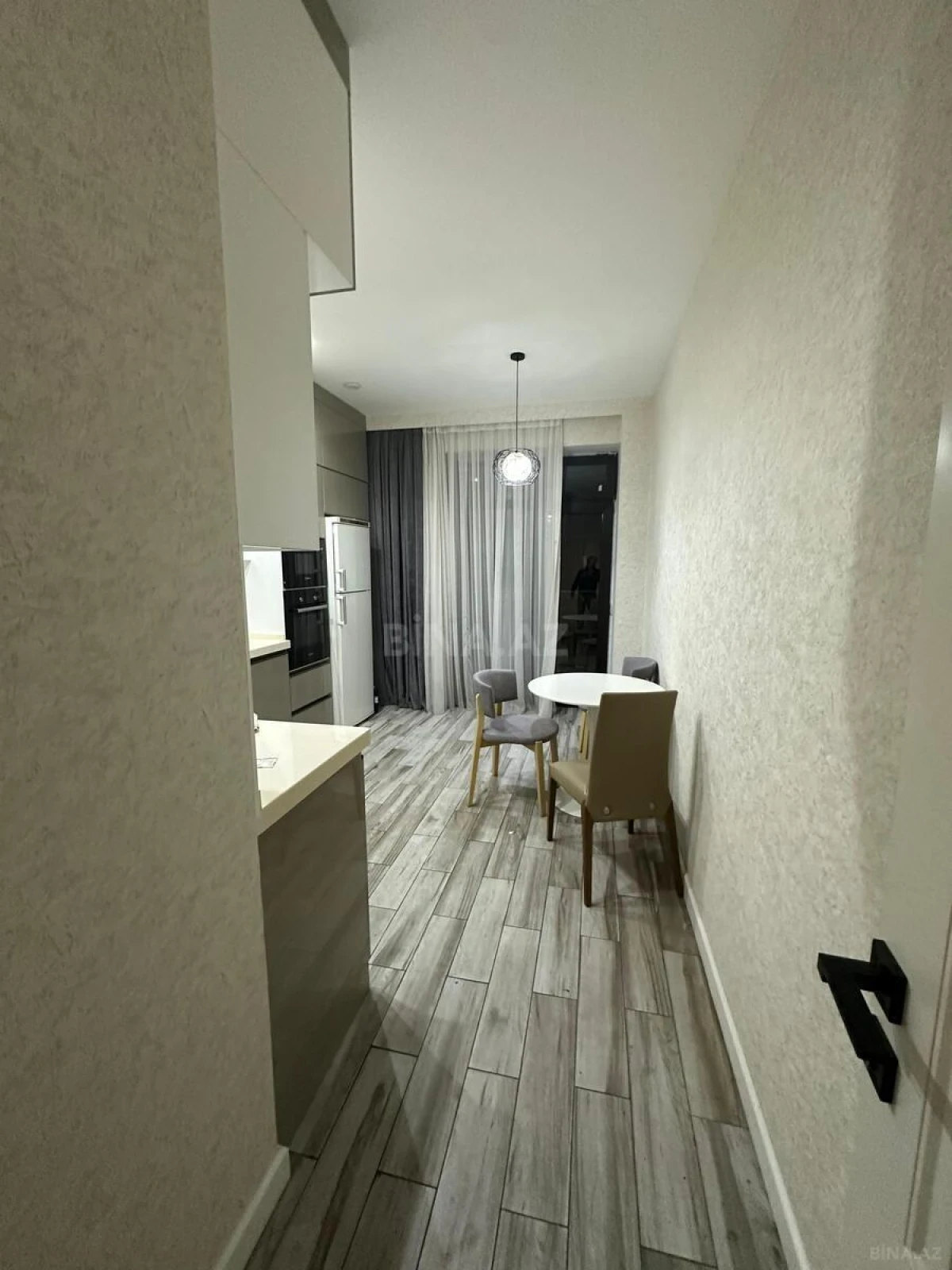 Kirayə verilir 3 otaqlı mənzil 120 m²