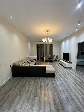 Kirayə verilir 3 otaqlı mənzil 120 m²