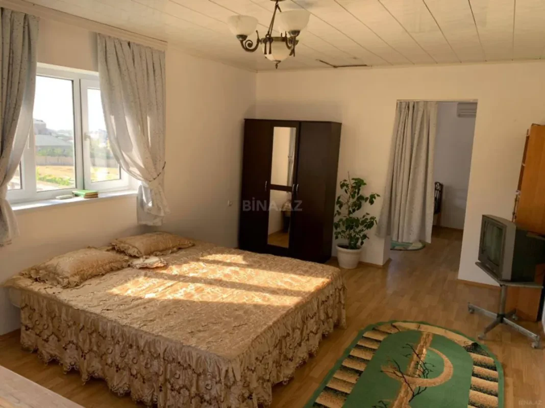Kirayə verilir 3 otaqlı həyət evi 110 m²