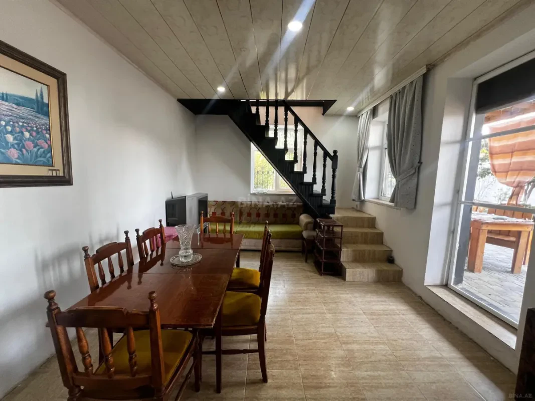 Kirayə verilir 3 otaqlı həyət evi 110 m²