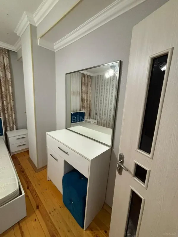 Kirayə verilir 2 otaqlı mənzil 55 m²