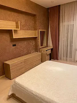 Kirayə verilir 3 otaqlı mənzil 110 m²