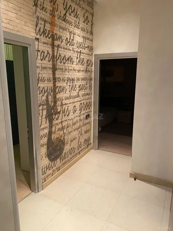 Kirayə verilir 3 otaqlı mənzil 110 m²