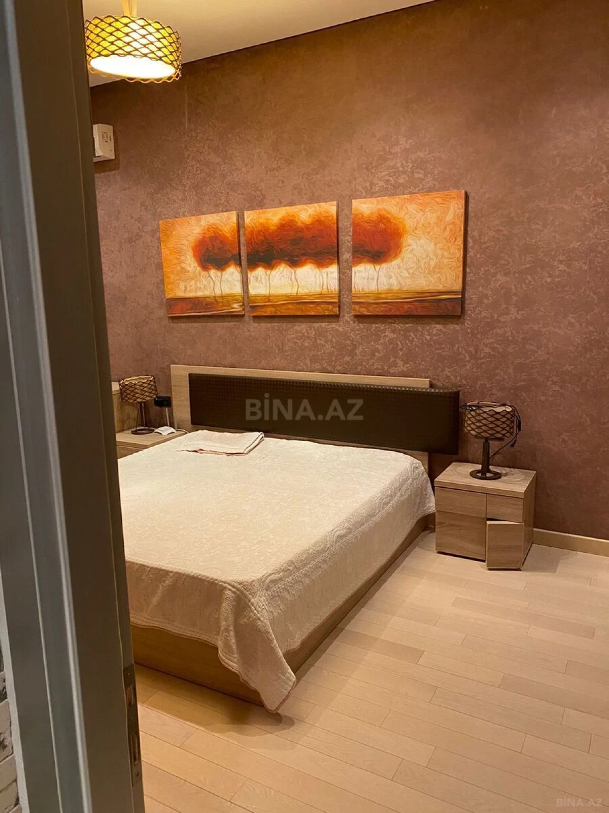 Kirayə verilir 3 otaqlı mənzil 110 m²