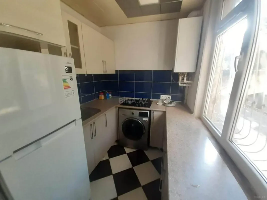 Kirayə verilir 2 otaqlı mənzil 49 m²